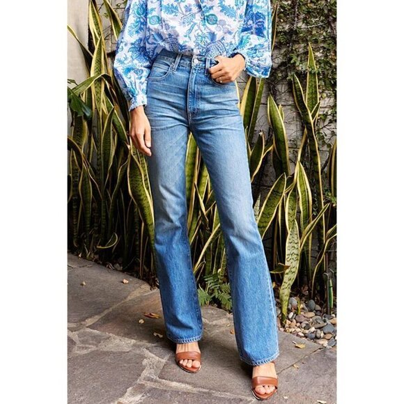 SLVRLAKE Charlotte High-Rise Boot-Cut Jeans in Wash Tucson Size US 27 - Picture 3 of 15